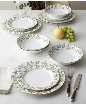 Noritake Holly Berry 12 Piece Set 5 Noritake Holly Berry 12 Piece Set - Image 3