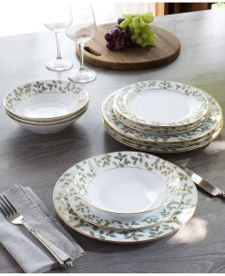 Noritake Holly Berry 12 Piece Set 10 Noritake Holly Berry 12 Piece Set -Noritake Shop 19882616 fpx