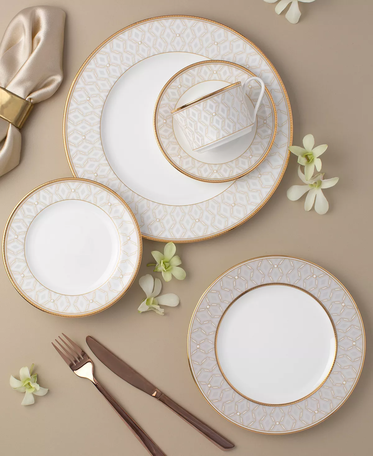 Noritake Ble Pearl Set Of 4 Bread Butter/Appetizer Plates, 6-1/2 8 Noritake Ble Pearl Set Of 4 Bread Butter/Appetizer Plates, 6-1/2 - Image 6