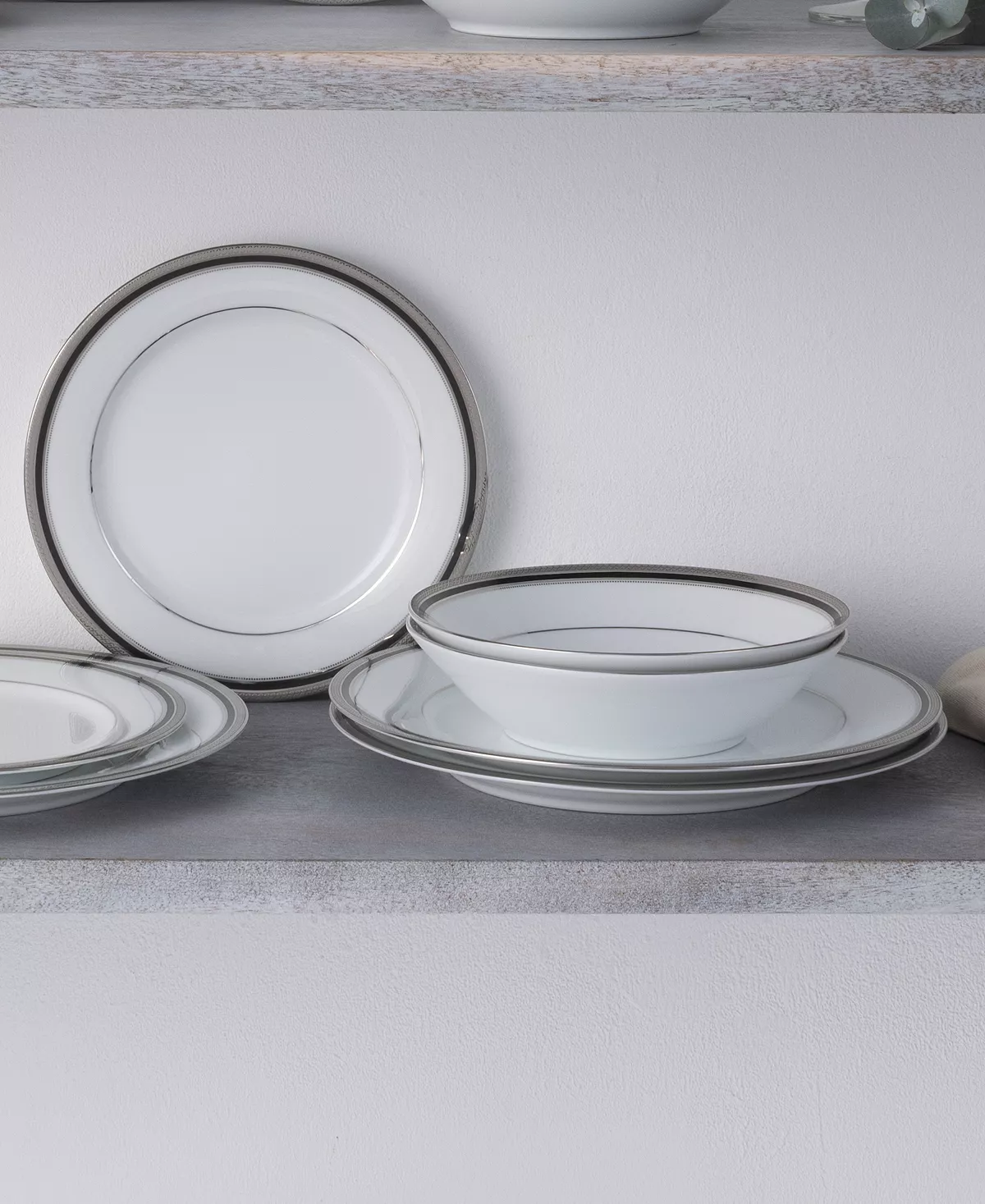 Noritake Austin Platinum 12 Piece Set, Service For 4 9 Noritake Austin Platinum 12 Piece Set, Service For 4 - Image 7